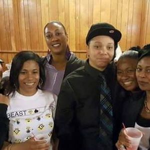 Meet your Posher, Andrea